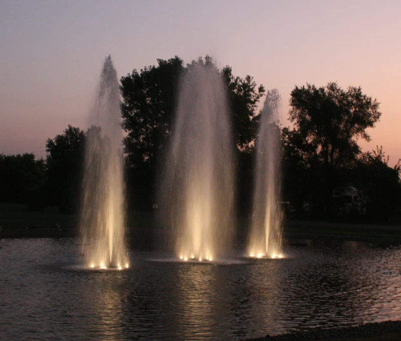Clearance - Kasco Marine JF Multi-Nozzle Floating Fountains