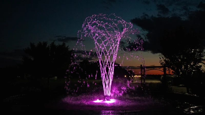Aqua Control® Fusion Multi-Nozzle Floating Fountains 0.5-2HP