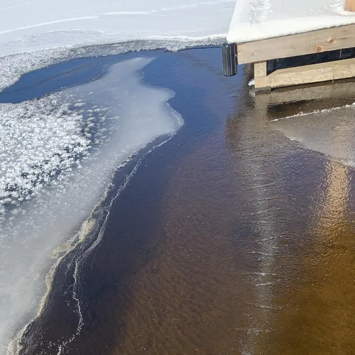 Thawline Bubbler Deicing System