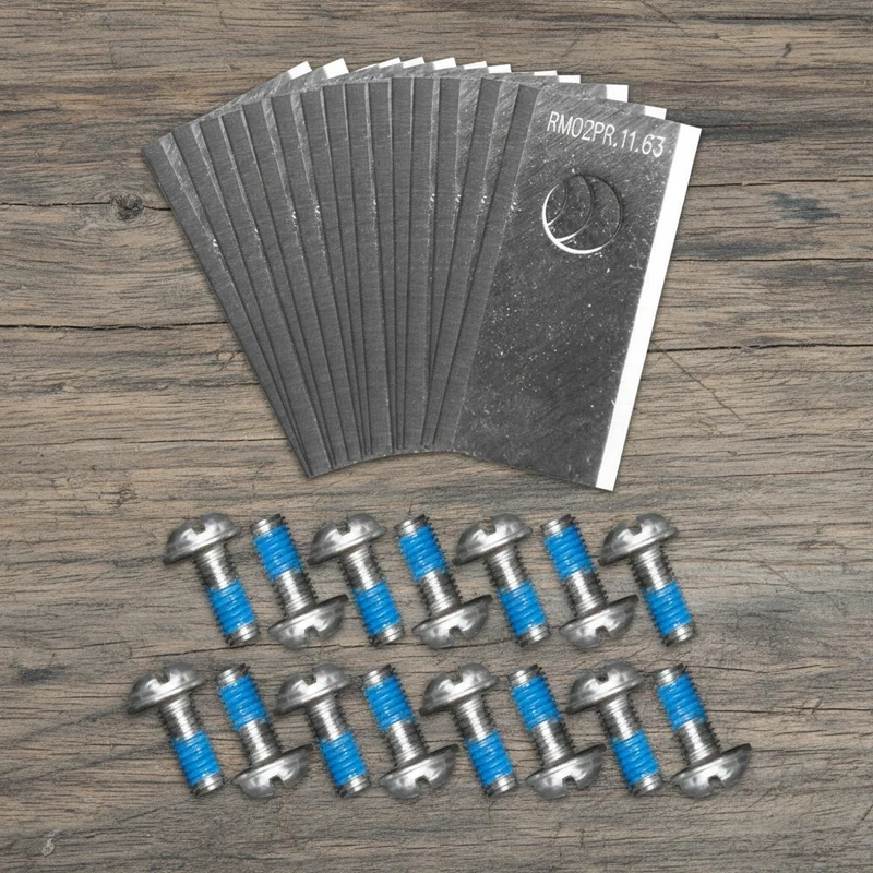 Kit 15 lames en inox + vis – robot tondeuse autonome Lawn Master