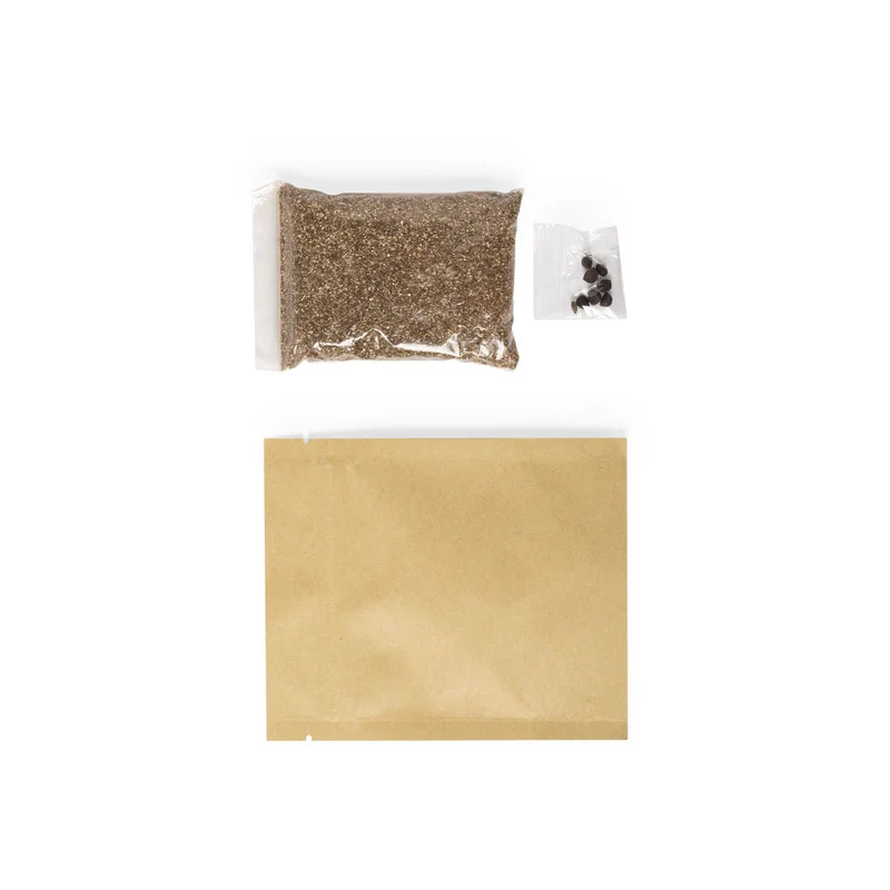 Graines de pétunia et sac avec substrat de croissance SOBER